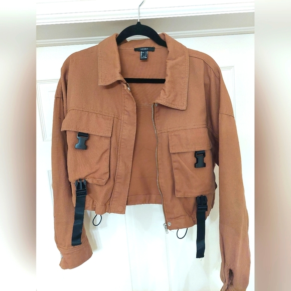 Forever 21 Cropped Buckle Cargo Jacket Dark Tan - Picture 2 of 7